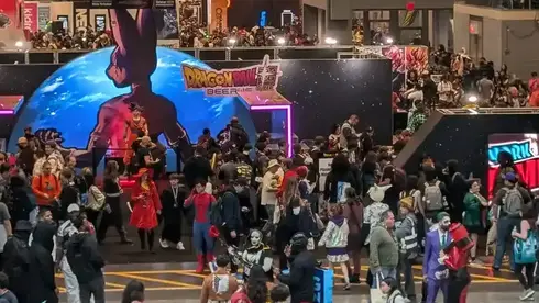New York Comic Con turns 20 as 250,000 fans bring monsters, superheroes and fantasy to Manhattan