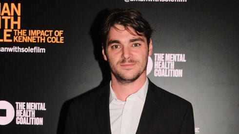 ‘Breaking Bad’ star RJ Mitte, who played Walter White Jr., dies at 34