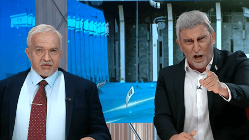 "ארץ נהדרת" צוחקת על כולם - עד שהבדיחה מגיעה אליה הביתה
