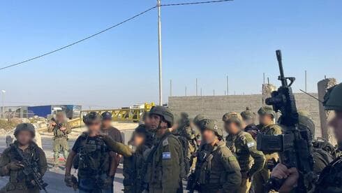 2 פצועים אנוש בפיגוע ליד חברון. זמיר: "נמצאה תחמושת רבה, נמנע פיגוע חמור"