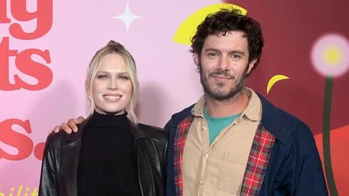 ברודי אמר שבעזה מתבצע "רצח עם"; יוצרת "רק לא זה": "זה מורכב. הסדרה תמיד תהיה מכתב אהבה ליהדות"